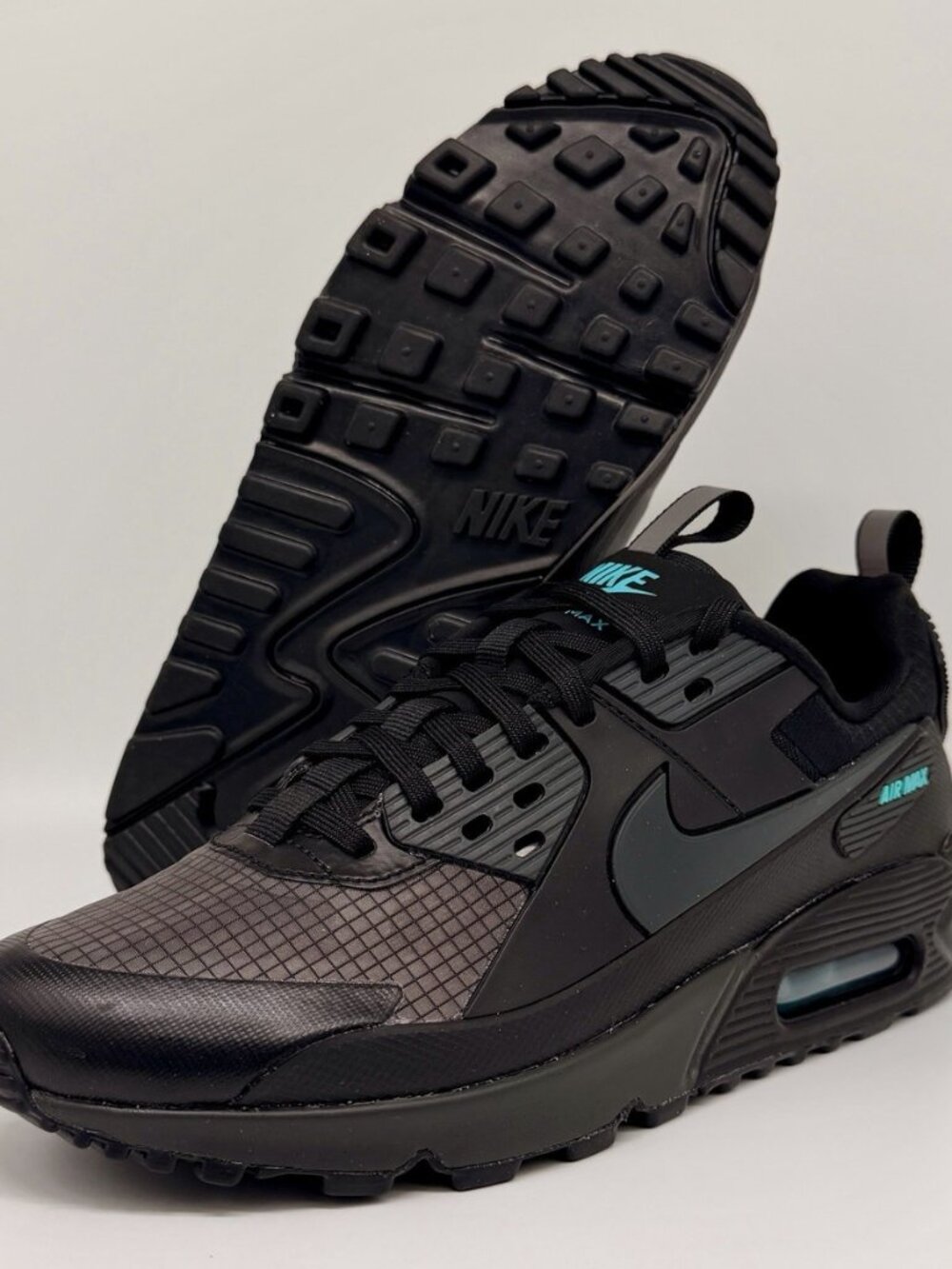 Nike Air Max 90 Drift. Brand New. Mens Size: 9 - 13. - Picture 7 of 10